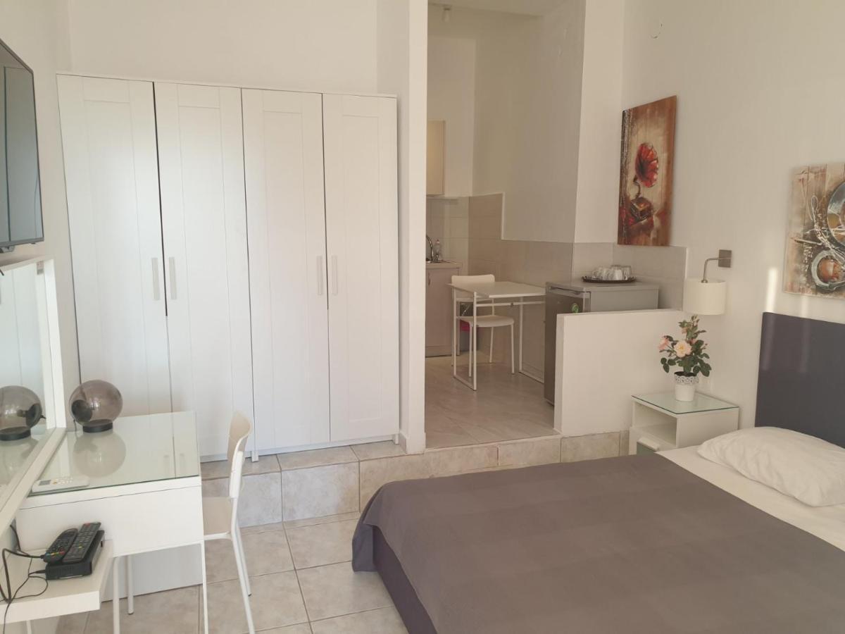 נאוס מרמרס Sunset_Apartments Only 15 Meters From The Sea מראה חיצוני תמונה