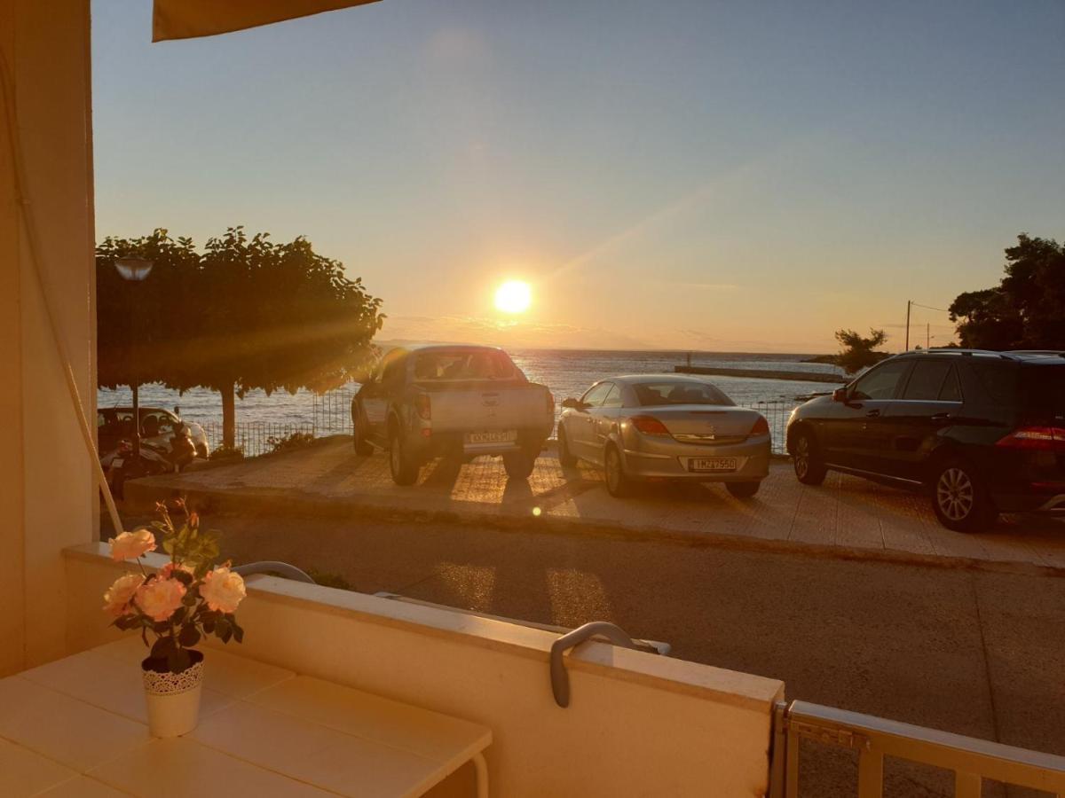 נאוס מרמרס Sunset_Apartments Only 15 Meters From The Sea מראה חיצוני תמונה