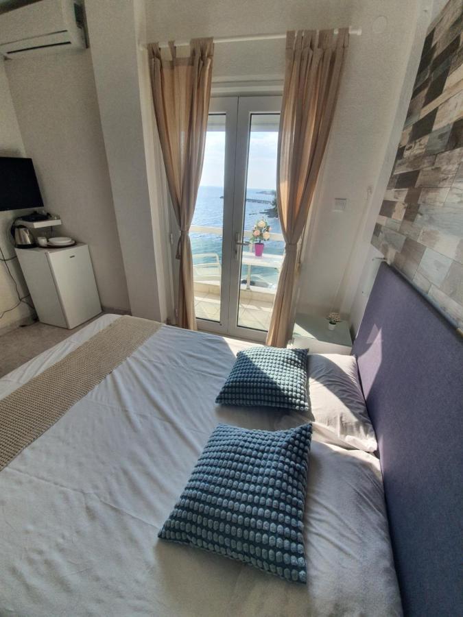 נאוס מרמרס Sunset_Apartments Only 15 Meters From The Sea מראה חיצוני תמונה